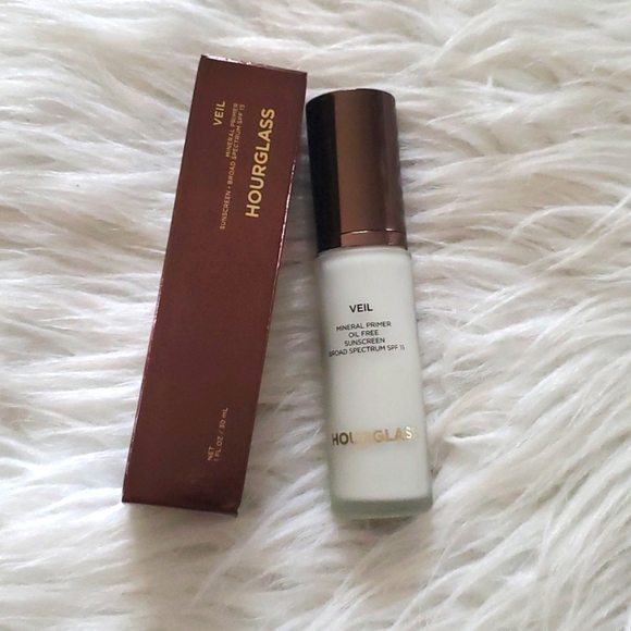 Hourglass Makeup Hourglass Mineral Veil Primer Poshmark